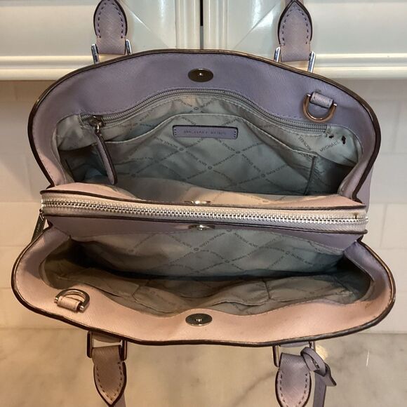 Michael Kors Bag Purse Handbag Leather Camille Crossbody Satchel Pocketbook - Picture 12 of 14